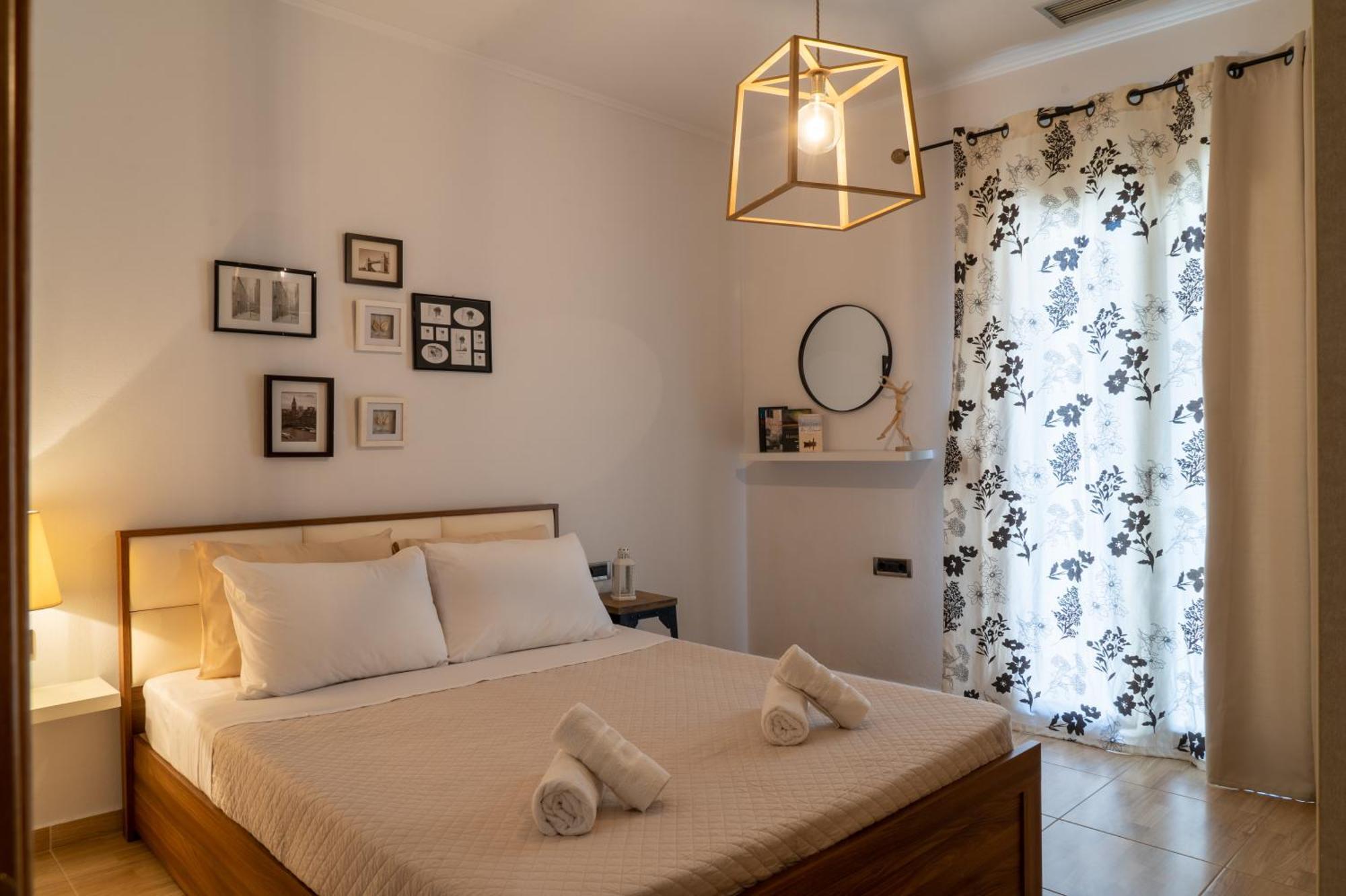Nefele Maisonette Near Centre Apartment Iraklio
