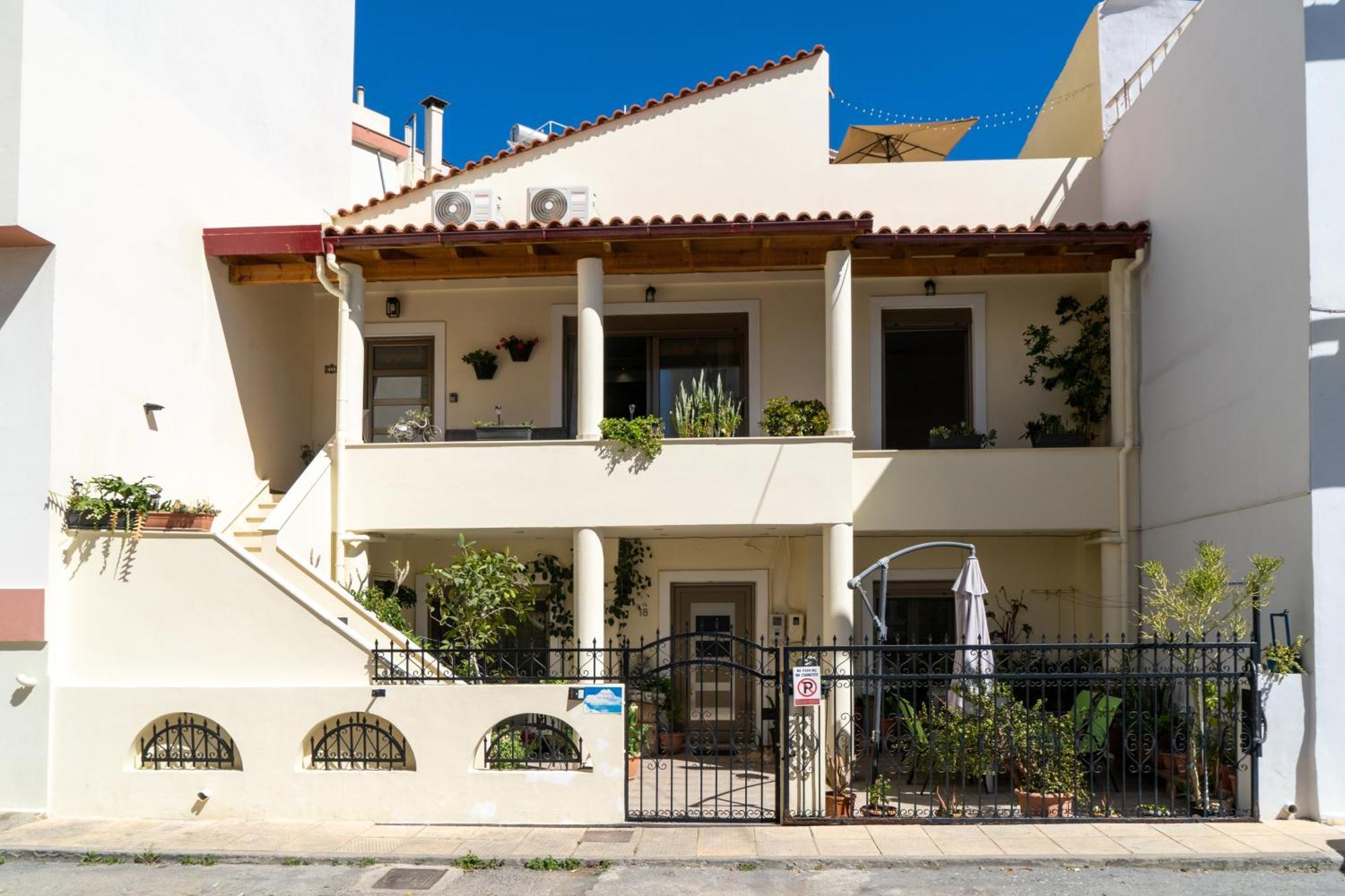 Nefele Maisonette Near Centre * Iraklio